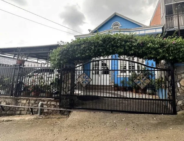 Căn nhà đậm chất Đà Lạt xây gần 20 năm. nghỉ dưỡng quá tuyệt vời view đẹp khu yên tĩnh, chưa từng mua bán