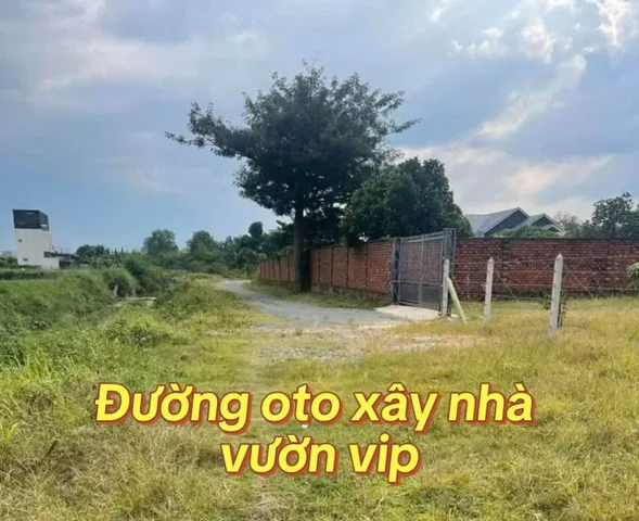 Mặt tiền đường bờ suối Bưng Cầu- Hiệp An (phường Chánh Hiệp-TP.HCM) gần ngã 3 suối giữa vị trí đẹp,xây biệt thự,nhà vườn vip ngang 21,9m dt 1500m2