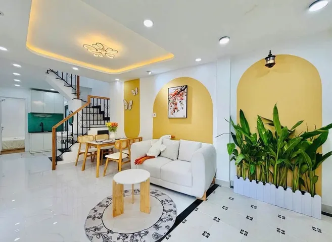Giảm 300tr bán nhà 37m2,giá 3tỷ5, 1 trệt 1 lầu,2PN,2WC tại phường Gò Vấp,HCM. Liên Hệ: 05593710350 gặp Bảo Ngọc