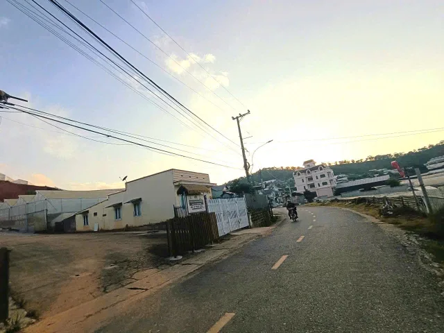 Bán đất mặt tiền kinh doanh gần trung tâm Đà Lạt, đi chợ đêm hơn 10p