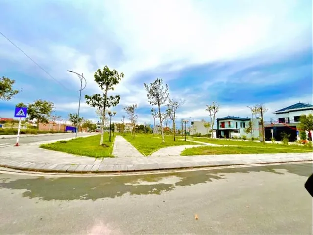 BÁN ĐẤT BIỆT THỰ VIEW CÔNG VIÊN – PHỔ YÊN RESIDENCE – GIÁ CHỈ 1xTR/M²