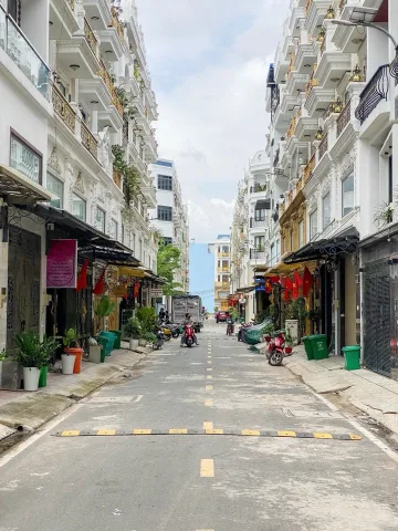 Bán nhà 5 Tầng Đường Hương lộ 2 Bình Tân