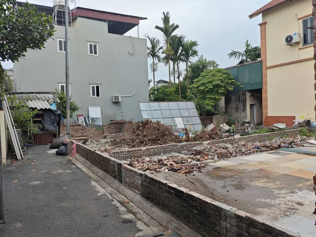 Cực Rẻ -  Bán Đất Ngọc Động, Đa Tốn 72M2 giá Nhỉnh 4 TỶ - ô tô con vào đất -  ngõ nông thẳng