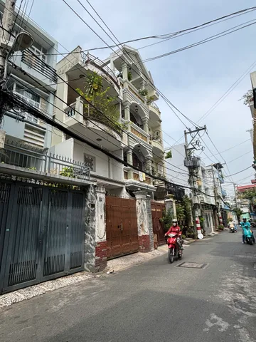 NHÀ NI SƯ HUỲNH LIÊN – LẠC LONG QUÂN – ĐỒNG ĐEN – 3 TẦNG – GIÁ CHỈ 4.7 TỶ