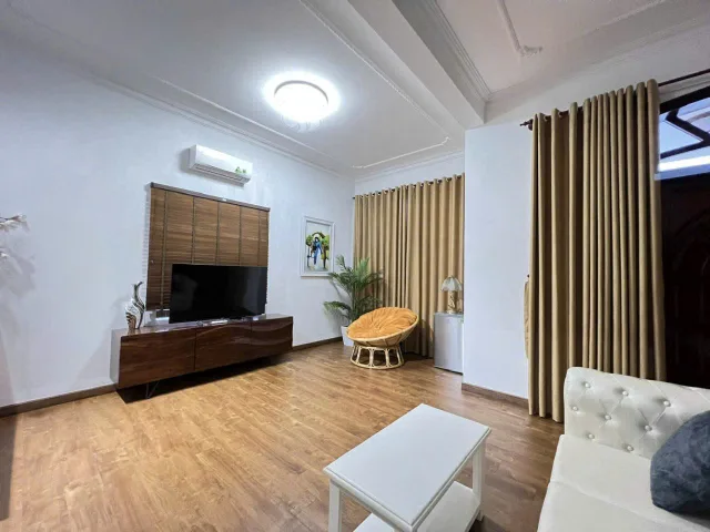 🏡 CHO THUÊ NHÀ PHỐ BÀ TRIỆU – DT 223M² – GIÁ 25 TRIỆU/THÁNG