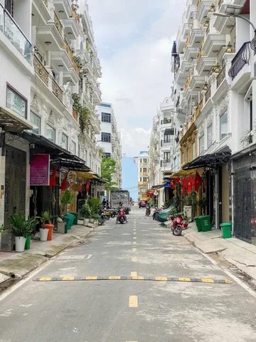 Bán nhà 5 tầng, hương lộ 2 , BINH TÂN