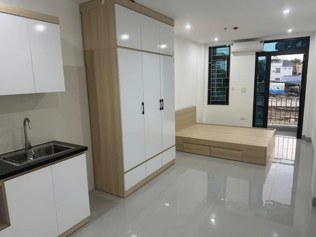 Cho Thuê Nhà CHDV Huỳnh Cung - Tam Hiệp - Thanh Trì 70M² 7 Tầng 11 Phòng kk - Thang Máy - Full Nội Thất - Ô Tô Đỗ Cửa - Giá Thuê 35tr