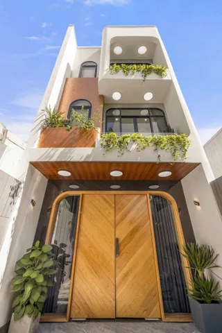🔴 Villa mini 3 Tầng, có Hồ Bơi, Khu Biển Tân Trà, Đường Trà Lộ - Giá 7.5 Tỷ