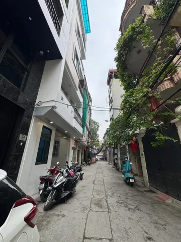 BÁN NHÀ ĐỊNH CÔNG THƯỢNG, HOÀNG MAI, 7 TẦNG THANG MÁY, GARA Ô TÔ, GIÁ TỐT