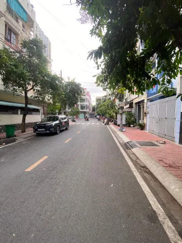 MẶT TIỀN KDC ĐỒNG BỘ, GẦN PARC MALL CAO LỖ, NHÀ 5 TẦNG, SHR, HOÀN CÔNG CHUẨN
