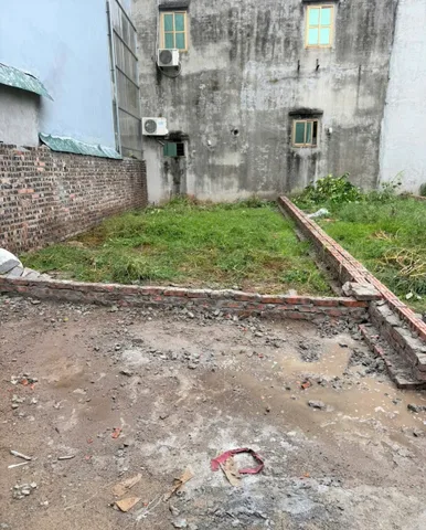 BÁN ĐẤT ĐẦU TƯ LONG BIÊN - 51M MT 4.3mét, NỞ HẬU 4.8mét - HÀNG XÓM VINHOMES - GIÁ 6.X TỈ (X NHỎ XINH)