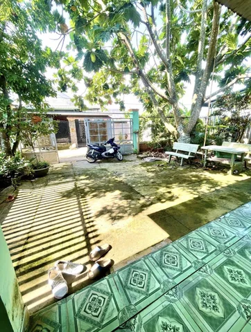 TÌM CHỦ MỚI CHO CĂN NHÀ VƯỜN SÁT CHỢ, 1500M2 DỄ KINH DOANH - BUÔN BÁN