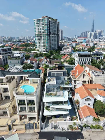 BDS HVL Bán Biệt Thự Hồ Bơi - Nguyễn Văn Hưởng. Gần sông Sài Gòn.
