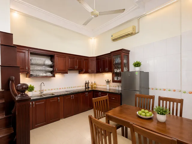 LIỀN KỀ - PHÂN LÔ - Ô TÔ TRÁNH - NGÔ THÌ NHẬM - MỚI ĐẸP Ở NGAY - DT 40M l 5T l GIÁ 15.9 TỶ