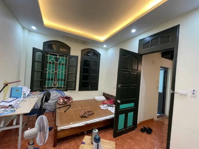 Cho Thuê Nhà Ngõ 25 Lạc Trung - Hai Bà Trưng 60M² 3 Tầng - Nội Thất CB - Ô Tô Đỗ Cửa - Ở, Kinh Doanh - Giá Thuê 18tr