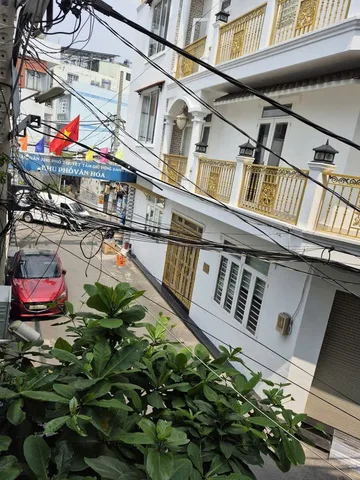 BÁN NHÀ ĐẸP NGUYỄN VĂN SĂNG – 4 TẦNG KIÊN CỐ – DTSD GẦN 200M² – 4PN – CHỈ 7,9 TỶ