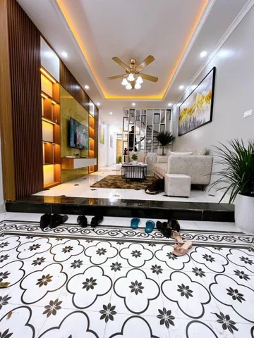Bán nhà Tây Mỗ 43m2, 5 tầng, 5 ngủ, ngõ 4m thông thoáng, gần Mỹ Đình 4km
