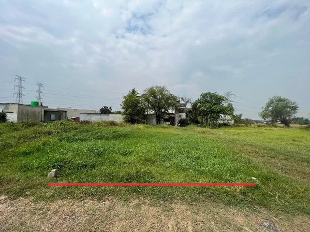 Đất 1/đường nhựa 824 - 70m giá bán thương lượng 1tỷ350 DT: 5mx27m tổng diện tích 135m2