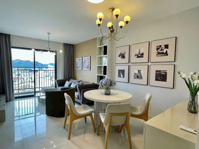 BÁN CĂN HỘ DQUA CAO CẤP , FULL NỘI THẤT XỊN. MẶT TIỀN ĐƯỜNG PHAN CHU TRINH - NHA TRANG. LH 0935 964 828 - E Hiền