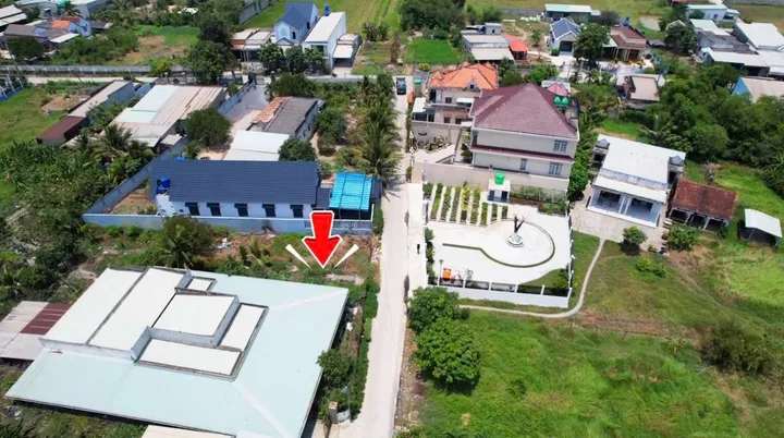 Bán Đất Đức Hoà Đông 
- DT: 6,5x40 tổng 260m2 thổ full 
Giá 2ty050
. Xây nhà ở sạch sẽ , nhà trọ quá đẹp