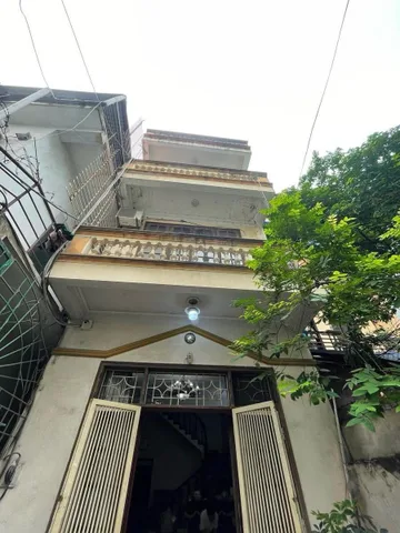 🏡 Bán Nhà Ngõ 315 Nguyễn Khang | 85m² | MT 4.3m | 4 Tầng | 4PN - 3WC | Ô Tô 7 Chỗ Đỗ Cửa | Đường Rộng | Chỉ 18.5 Tỷ