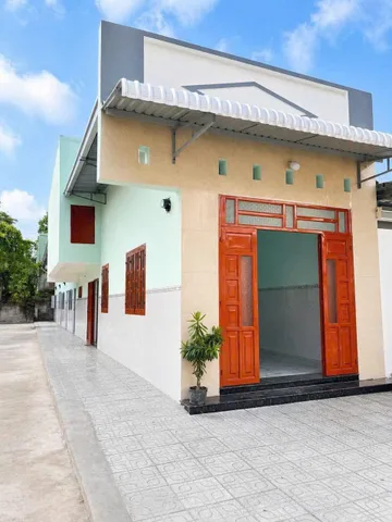 Chủ cần bán ngộp dãy trọ 150m2 giá 1 tỷ 250 KCN Mỹ Phước 3 có sổ sẵn và nguồn thu ổn định