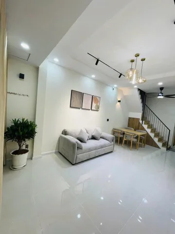 MT nhựa linh đông thủ đức giá chỉ 2T750TR dt 40m2  sổ hồng riêng sáng tên liền tay