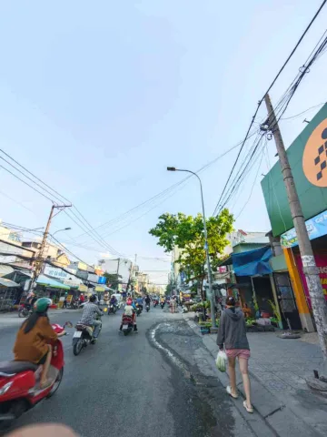 Bán nhà mặt tiền  Phạm Văn Bạch Tân Bình