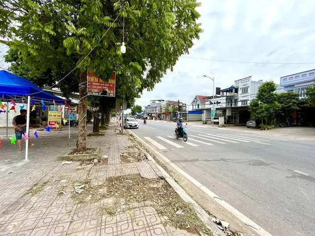 Bán lô đất khu phố thương mại Điềm Thụy Complex