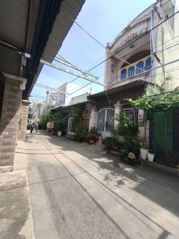 Bán nhà gần chợ điều long bình