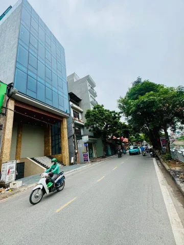 Bán nhà mặt ngõ ô tô đường Kim Mã - 70m2 - 6 tầng - thang máy