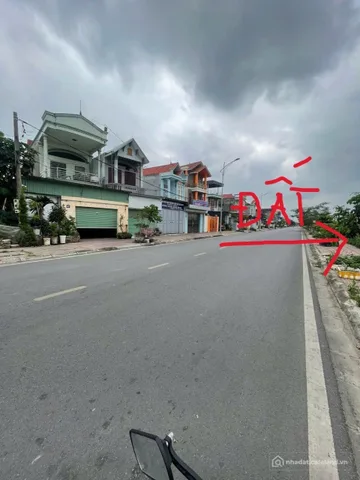 BÁN ĐẤT 102M² CÓ SẴN 102 M² THỔ CƯ GIÁ 1.35 TỶ TẠI ĐƯỜNG DƯƠNG KHUÊ THỊ TRẤN QUẤT LÂM HUYỆN GIAO THỦY NAM ĐỊNH! LH: 0963989690 - 0333846866