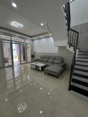 Hẻm Xe Hơi - Ngay Lê Văn Quới - Ngang 5.6 - Nhà Mới Ở Ngay - Xem Là Mê