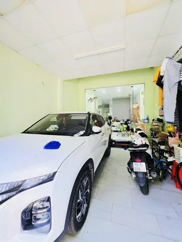 🆘 MAN THIỆN Q9 – NHÀ 94M² CÓ SÂN VƯỜN HỒ CÁ – Ô TÔ ĐỖ CỬA – CHỦ XUẤT NGOẠI BÁN GẤP CHỈ NHỈNH 6 TỶ - Ở NGAY