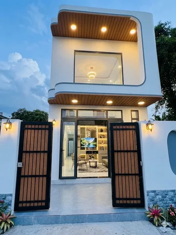 Cơ Hội Không Đến Lần Thứ Hai – Chủ Cần Bán Gấp Nhà Phố Trung Tâm Cần Đước