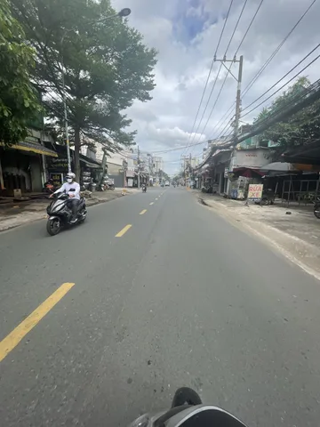 MẶT TIỀN TÂN HÒA ĐÔNG - BÌNH TÂN - 298M² - NGANG 8.5M - CHỈ 32.3 TỶ TL 🔥

💥 Khuôn đất lớn hiếm gặp ngay trục