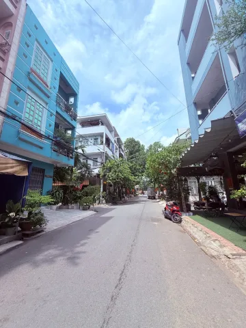 Bán nhà 4 Tầng Đường Tân Kỳ Tân Quý Bình Tân