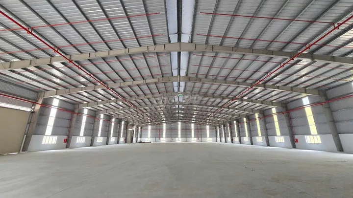 Xưởng 3200m2 Ngay KCN Nam Tân Uyên PCCC tự động , G.tờ đầy đủ ,S.X 24h