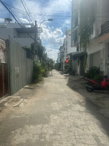 ♦️Bán đất ngay trung tâm thị trấn nhà bè, giá đẹp cho khách mua đàu tư, hoặc ở. Đầu tư là ngon luôn.