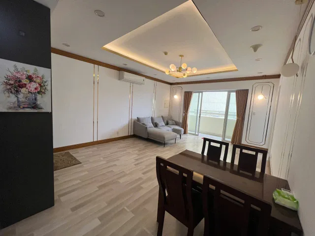 Chính Chủ Bán Căn Hộ Hùng Vương Plaza, Quận 5 - 121m², 3PN - Sổ Hồng Riêng - Giá Chỉ 9.3 Tỷ