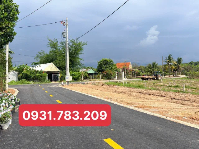CẦN BÁN 5X45=228M2 ĐẤT T.CƯ SÁT ĐƯỜNG TỈNH LỘ KCN KẾ BÊN CÓ CHỢ, TR. HỌC. GIÁ 385TR
