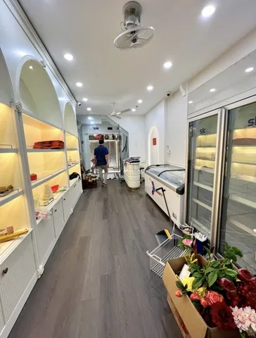 HIẾM - NHÀ PHỐ KHÂM THIÊN - NGÕ ĐẸP - 2 THOÁNG - NHÀ ĐẸP Ở NGAY - KINH DOANH TÔT - 40M RA MP - 38/45M2-3T- MT3,4M- SỔ VUÔNG ĐẸP