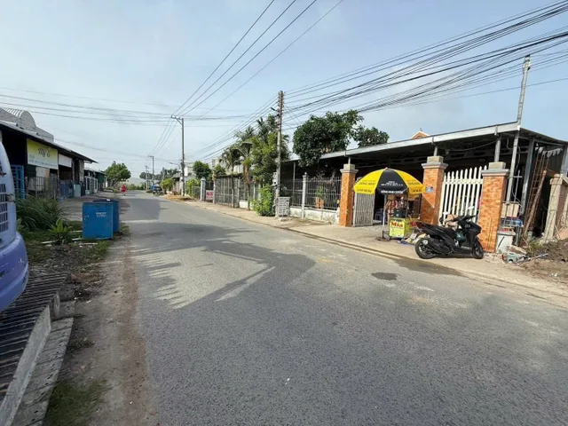DX13 Phú Mỹ cần bán gấp, hạ ngay 200 triệu.i
 Diện tích: 5x30m, thổ cư 60m²