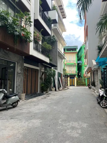 BÁN NHÀ PHÂN LÔ BỒ ĐỀ - LONG BIÊN - THANG MÁY - OTO TRÁNH - HƠN 20 TỶ