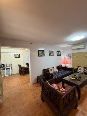 Cho Thuê Nhà Ngõ 240 Âu Cơ 50M² 2 Tầng 2 Ngủ - Full Nội Thất - Giá Thuê 10,5tr