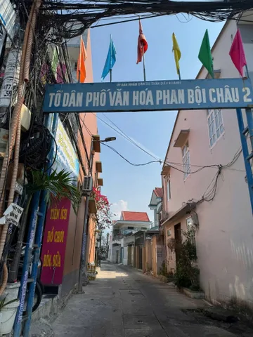 BÁN LÔ TT DIÊN KHÁNH – Khu Vực Chuẩn Bị lên Phường.
 📌Vị trí đắc địa: Đất nằm tại Tổ dân phố Phan Bội Châu 2, Thị trấn Diên Khánh, tỉnh Khánh Hòa.