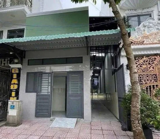 CHỦ BÁN GẤP DÃY TRỌ SIÊU ĐẸP GẦN KCN BECAMEX GIÁ CHỈ 1 TỶ 150, FULL THỔ CƯ, SỔ HỒNG RIÊNG