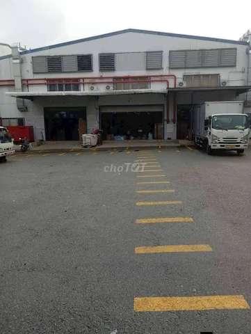 cho thuê nhà xưởng 1300m2 giá thuê 60 triệu/ tháng