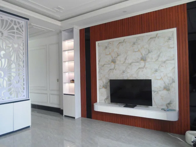Nhà phố HCM 70m2 giá 1 tỷ 600 triệu, đường 12m sổ hồng riêng full thổ cư.