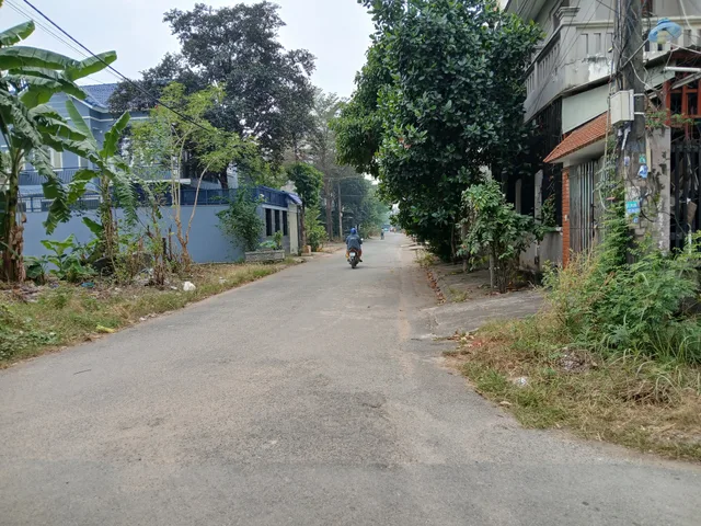 CHO THUÊ 1600M2 ĐẤT THỔ CƯ NGAY VÒNG XOAY PHÚ HỮU